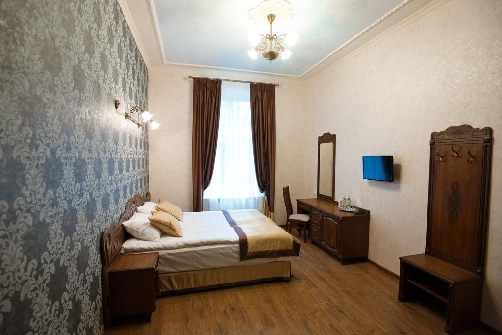 Mini-Hotel Guest House Inn Lviv Szoba fotó