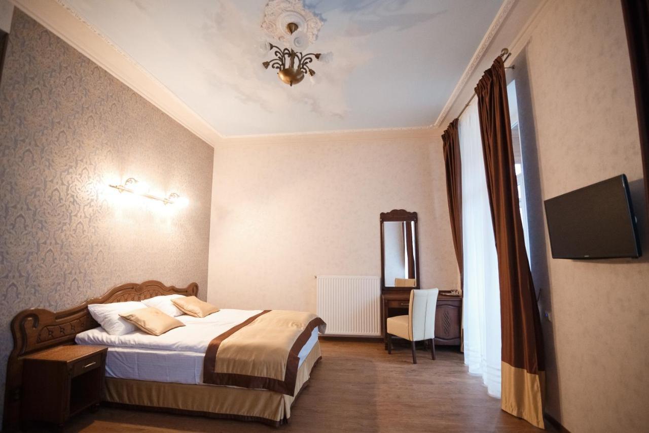 Mini-Hotel Guest House Inn Lviv Kültér fotó