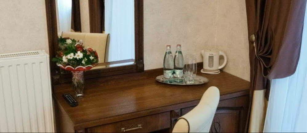 Mini-Hotel Guest House Inn Lviv Kültér fotó